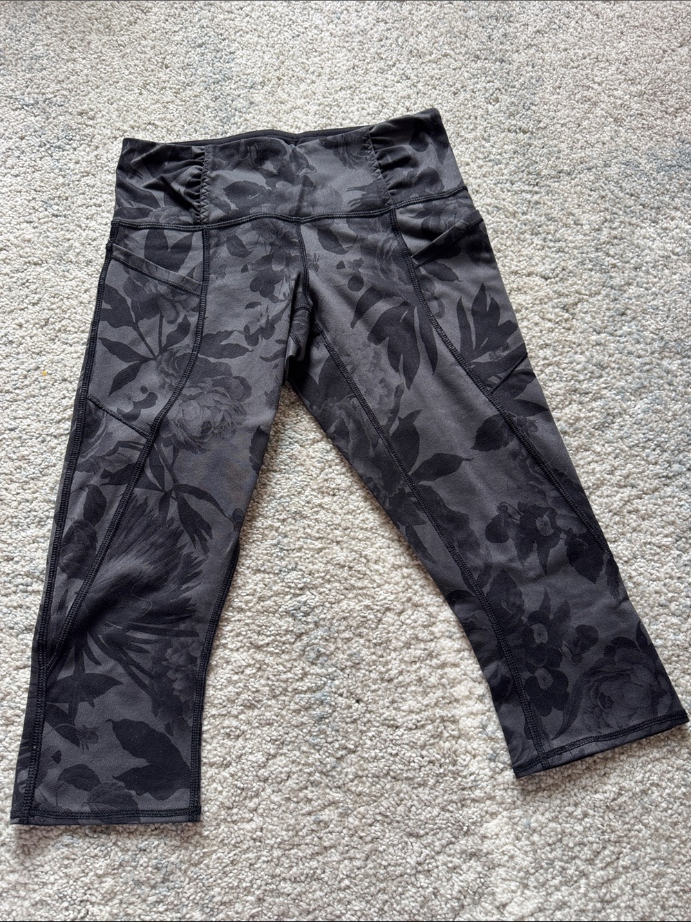 lululemon athletica Charcoal Floral Cropped Leggings
